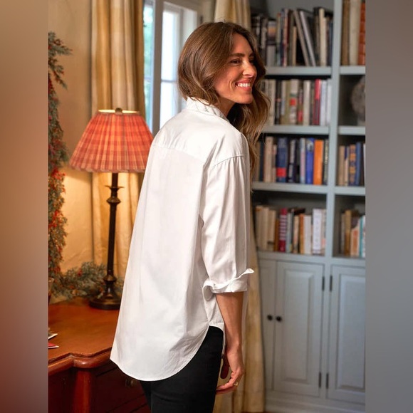 Frank & Eileen Women’s White Victoria Italian Tuxedo Shirt - Picture 3 of 15